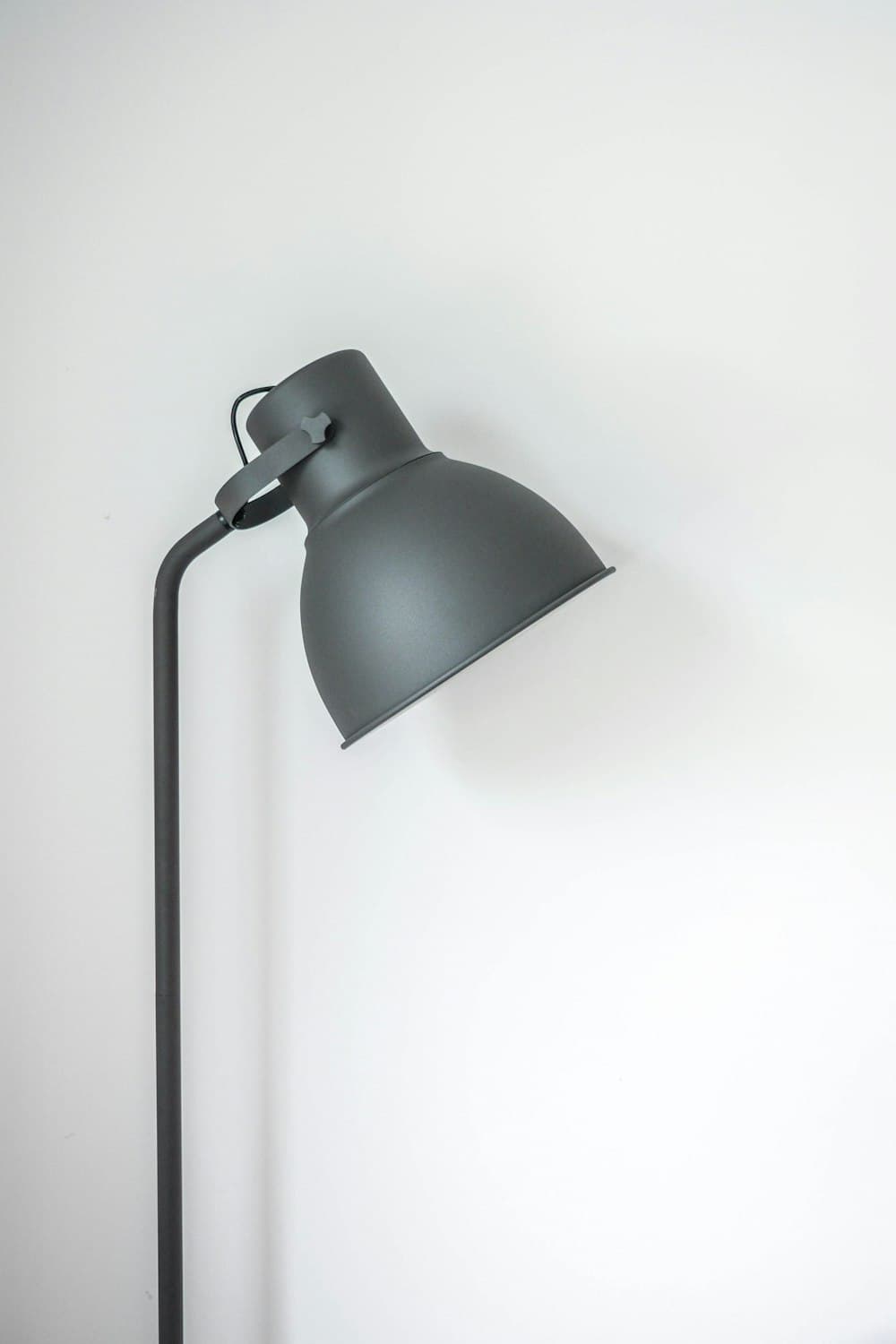 Flathead Table Lamp
